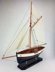 MODEL JACHTU TRADITIONAL 63cm 14021